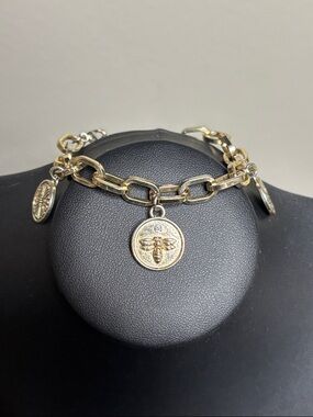 J. Crew Gold Tone Bee Rhinestone Coin Charm Dainty Bra Bracelet